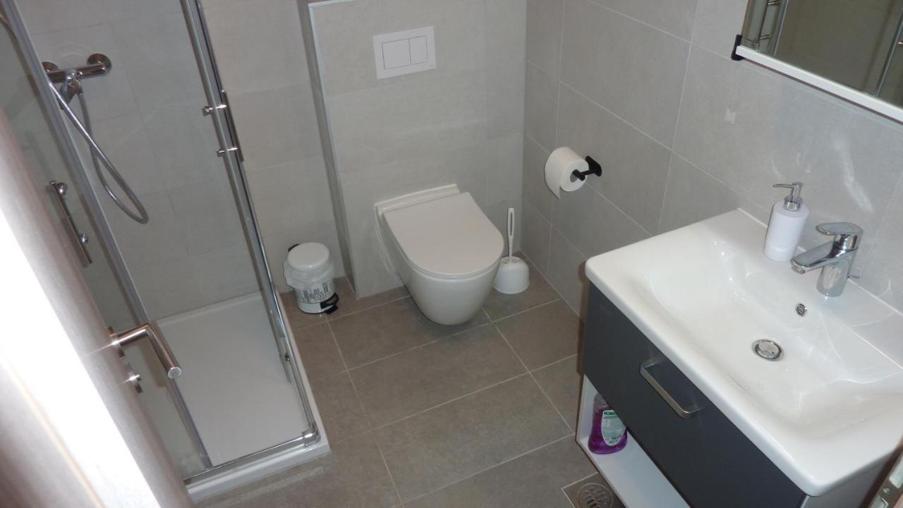 Apartment Jere With Private Parking Zadar Extérieur photo