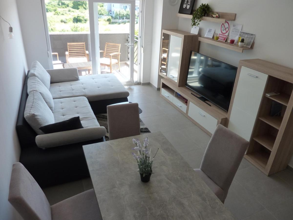 Apartment Jere With Private Parking Zadar Extérieur photo